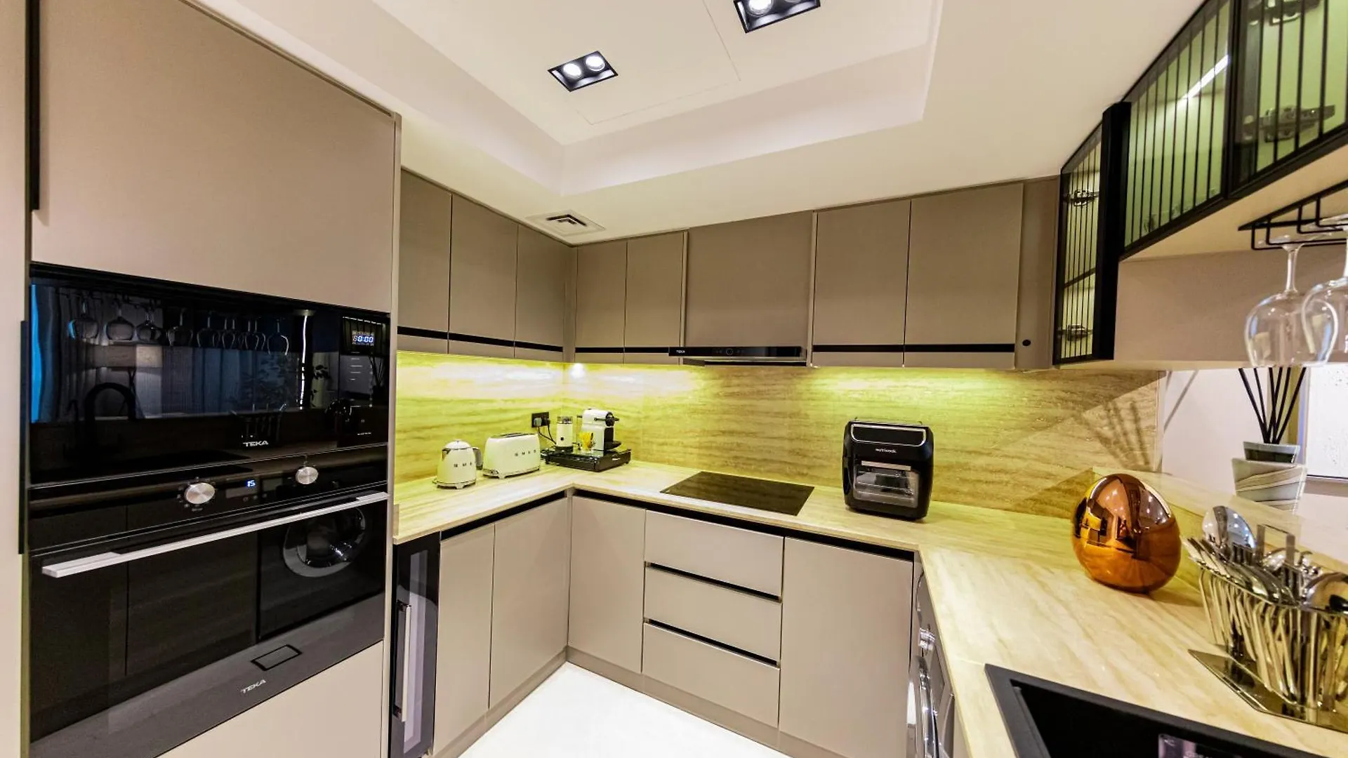 Vip Experience Dubai Downtown At Boulevard Central T2 - Burj Khalifa View - Modern Luxury Apartments